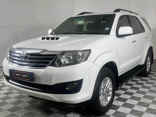 Toyota Fortuner III 2.5 D-4D VNT Raised Body