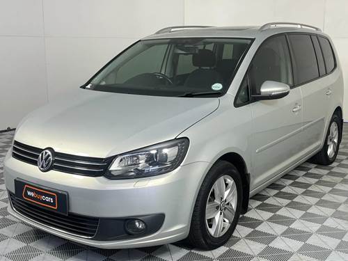 Volkswagen (VW) Touran 1.6 TDi DSG