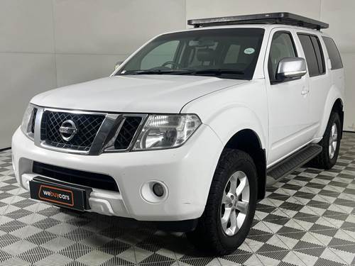 Nissan Pathfinder 2.5 dCi Auto LE