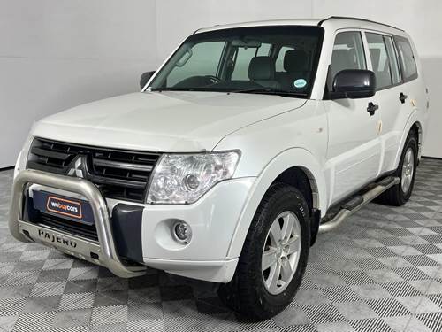 Mitsubishi Pajero 3.2 Di-Dc (140 kW) GLS Auto