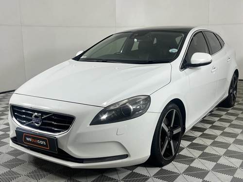 Volvo V40 T3 Elite