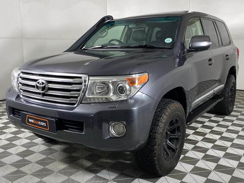 Toyota Land Cruiser 200 VX V8 4.5D Twin Turbo Auto