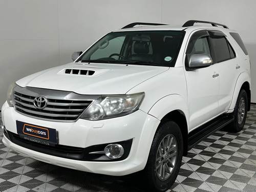 Toyota Fortuner III 3.0 D-4D 4x4 Auto