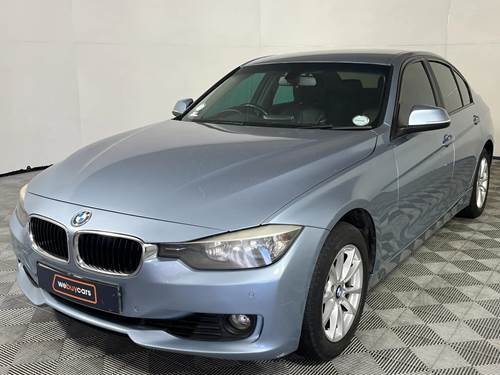 BMW 320i (F30) Steptronic