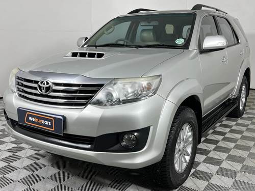 Toyota Fortuner III 2.5 D-4D VNT Raised Body