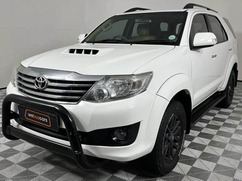 Toyota Fortuner III 2.5 D-4D VNT Raised Body