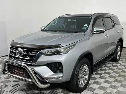 Toyota Fortuner V 2.8 GD-6 Raised Body Auto