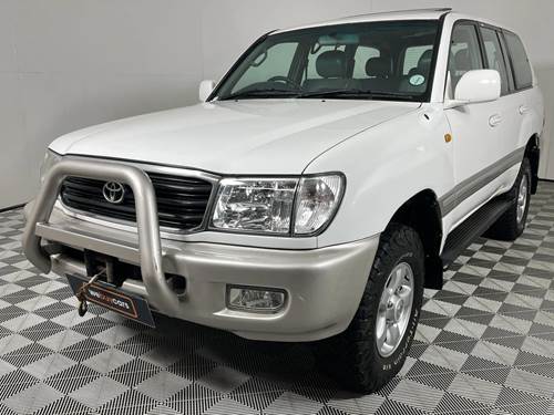 Toyota Land Cruiser 100 VX V8 4.7 (AHC)