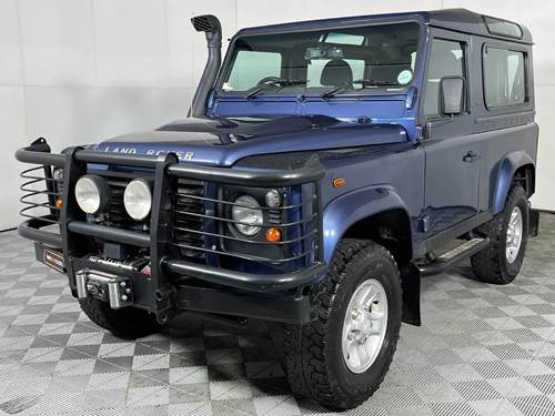 Land Rover Defender 90 Puma Station Wagon