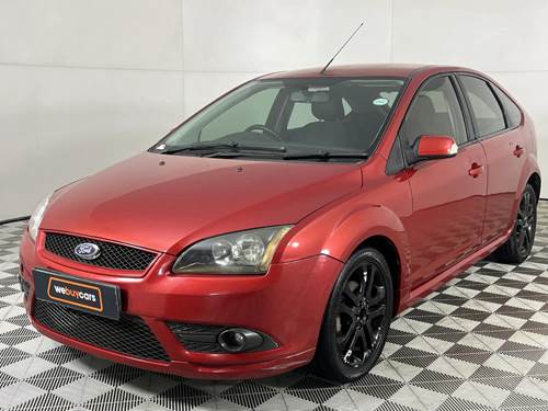 Ford Focus 1.6 Si Hatch Back