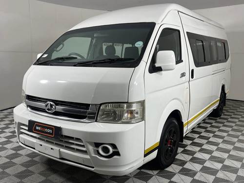 B.A.W Sasuka 2.7i 16 Seater