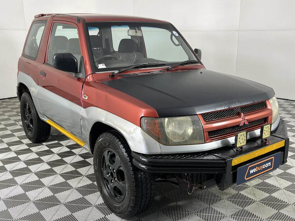 Mitsubishi Pajero Io Door For Sale R Carfind Co Za