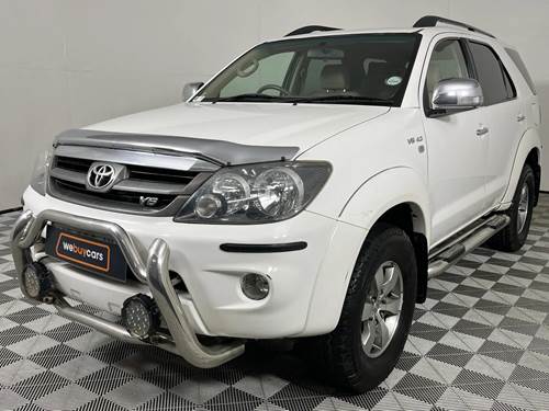 Toyota Fortuner I 4.0 V6 4X4