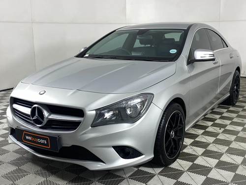 Mercedes Benz CLA 200 Auto