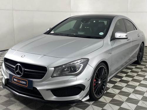 Mercedes Benz AMG CLA 45 7G- DCT