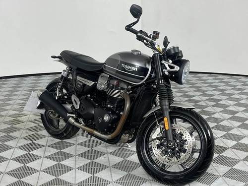 Triumph Speed Twin 1200