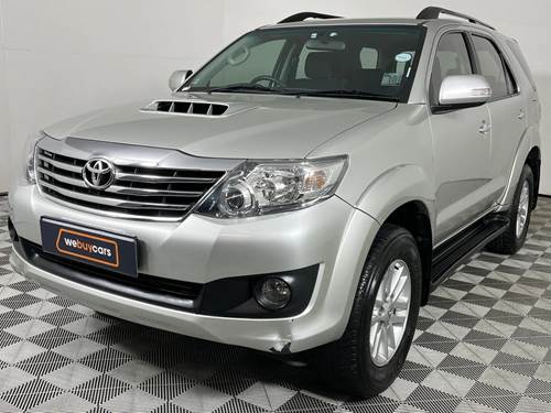 Toyota Fortuner III 2.5 D-4D VNT Raised Body