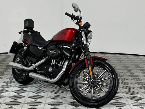 Harley-Davidson Sportster  883