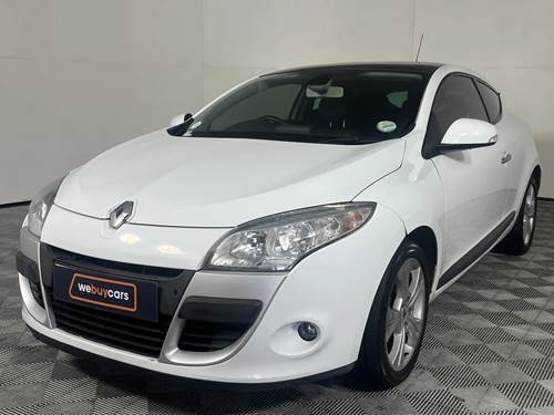 Renault Megane III 1.6 Dynamique Coupe