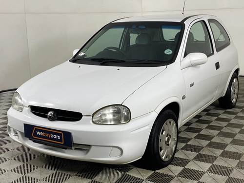 Opel Corsa Lite 1.4i Plus A/C