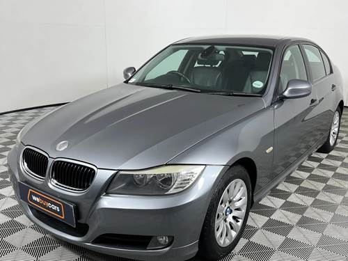 BMW 320i (E90) II