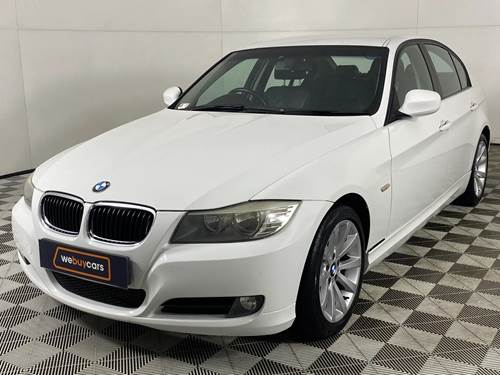 BMW 320i (E90) II