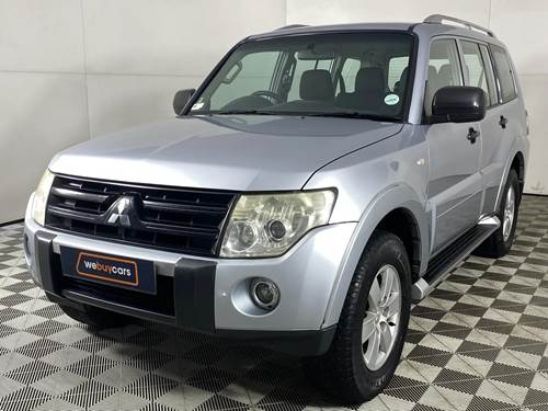 Mitsubishi Pajero 3.2 Di-Dc (121 kW) GLX Auto