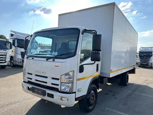 Isuzu NQR 500 - Auto / Manual Tansmission