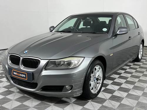 BMW 320i (E90) Auto II