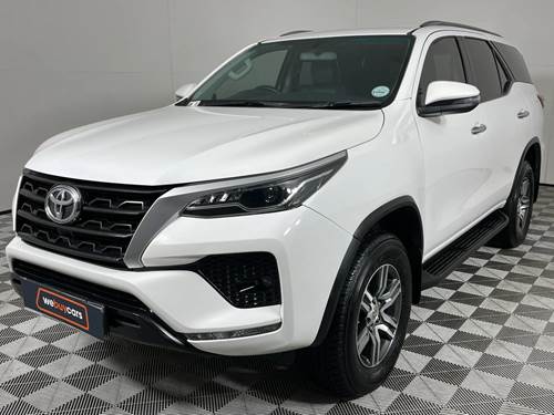 Toyota Fortuner V 2.4 GD-6 Raised Body Auto