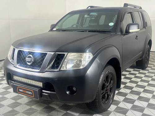 Nissan Pathfinder 2.5 dCi Auto LE