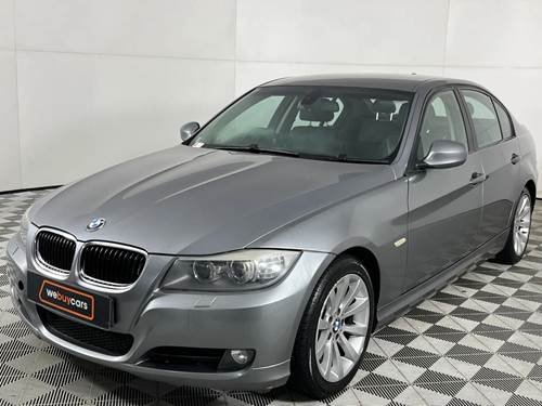 BMW 320i (E90) II