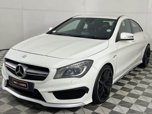 Mercedes Benz AMG CLA 45 7G- DCT