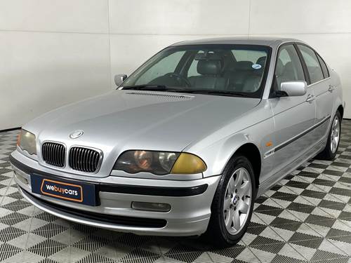 BMW 320i (E46)