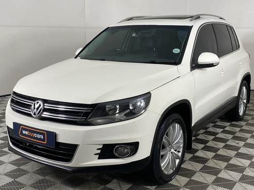 Volkswagen (VW) Tiguan II 2.0 TDi 4Motion Sport and Style DSG