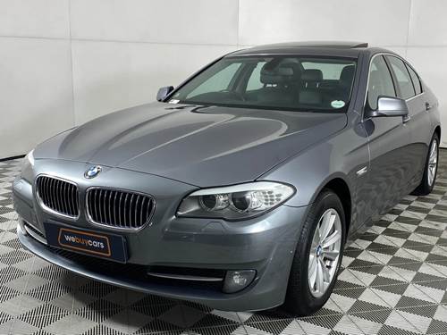 BMW 520i (F10) Steptronic