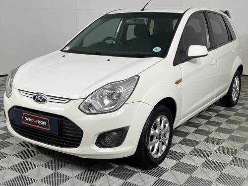 Ford Figo 1.4i Trend 5-Door Hatch Back