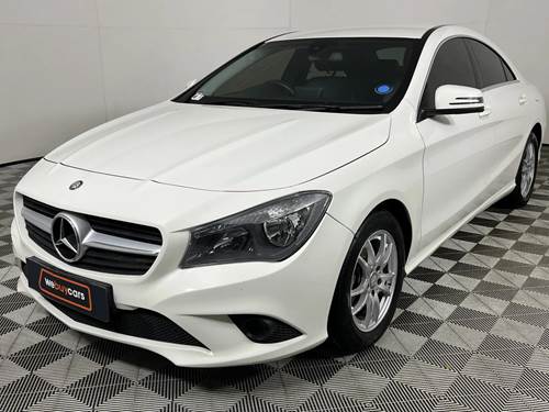 Mercedes Benz CLA 200 Auto