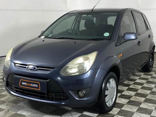 Ford Figo 1.4i Trend 5-Door Hatch Back