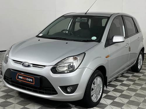 Ford Figo 1.4i Trend 5-Door Hatch Back