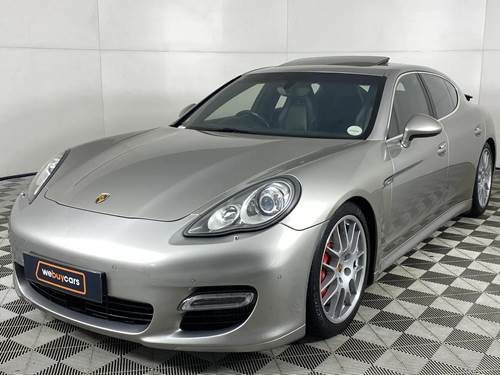 Porsche Panamera Turbo PDK