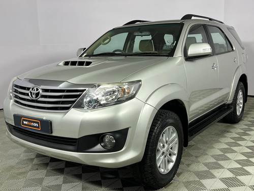 Toyota Fortuner III 2.5 D-4D VNT Raised Body