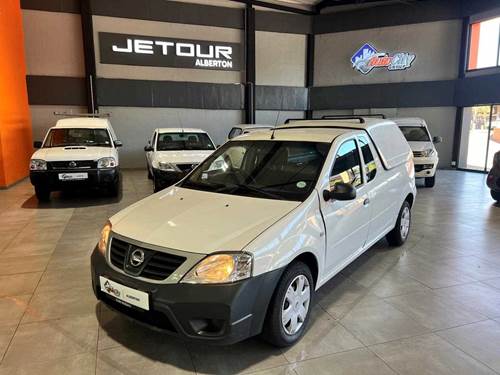 Nissan NP200 1.6i Pack