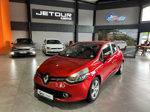 Renault Clio IV 900T (66kW) Expression 5 Door