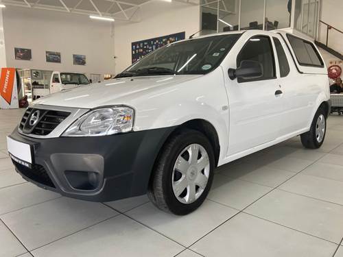 Nissan NP200 1.6i Pack