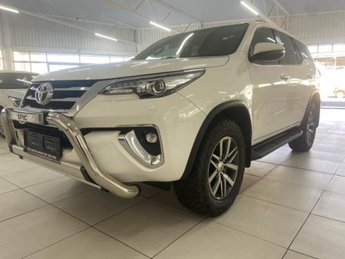 Toyota Fortuner IV 2.8 GD-6 Epic Auto