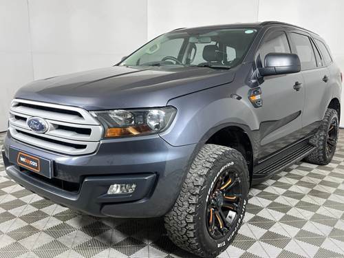 Ford Everest 2.2 XLS Auto