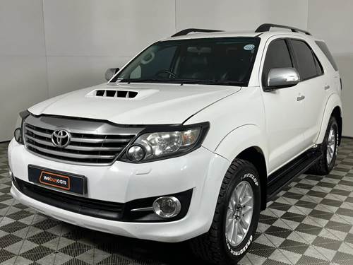 Toyota Fortuner III 3.0 D-4D Raised Body Auto