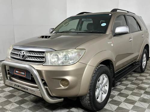 Toyota Fortuner II 3.0 D-4D Raised Body Auto