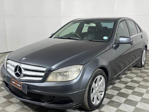 Mercedes Benz C 300 Avantgarde 7G-Tronic